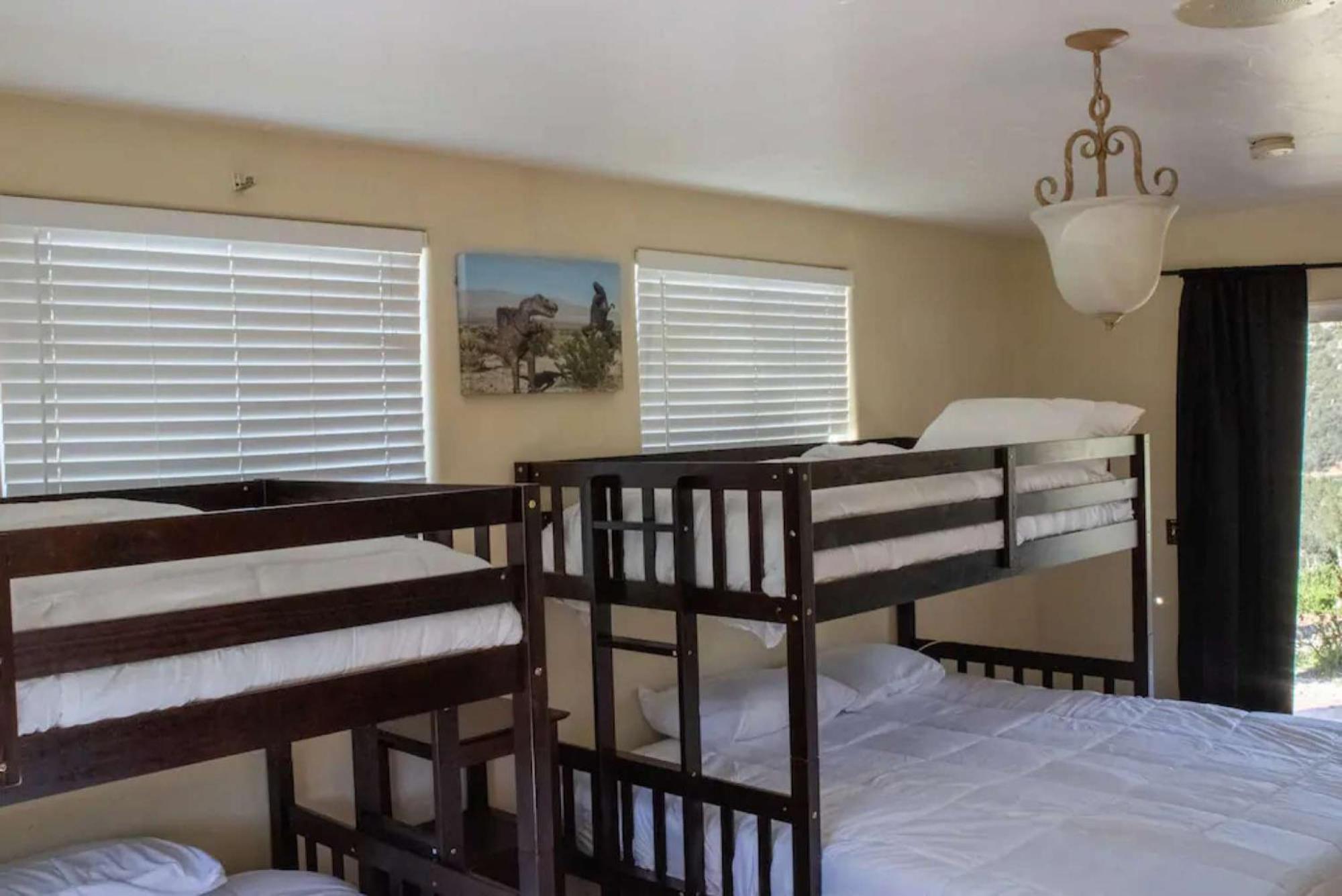 Private Home On 10 Acres - Heated Salt Pool & Jacuzzi, Mountain & City Views, Horseshoes, Basketball, Bbq, Golf Putting, Foosball, Croquet, Bose Stereo, White Cotton Bedding - Hilltop Hacienda, Pool Heat Optional Jamul Buitenkant foto