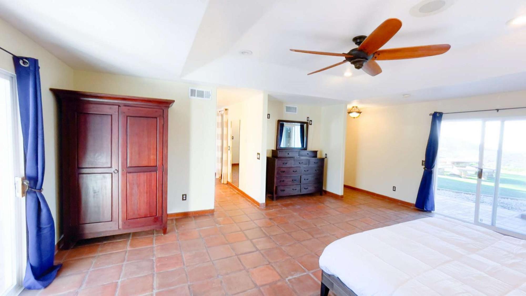 Private Home On 10 Acres - Heated Salt Pool & Jacuzzi, Mountain & City Views, Horseshoes, Basketball, Bbq, Golf Putting, Foosball, Croquet, Bose Stereo, White Cotton Bedding - Hilltop Hacienda, Pool Heat Optional Jamul Buitenkant foto