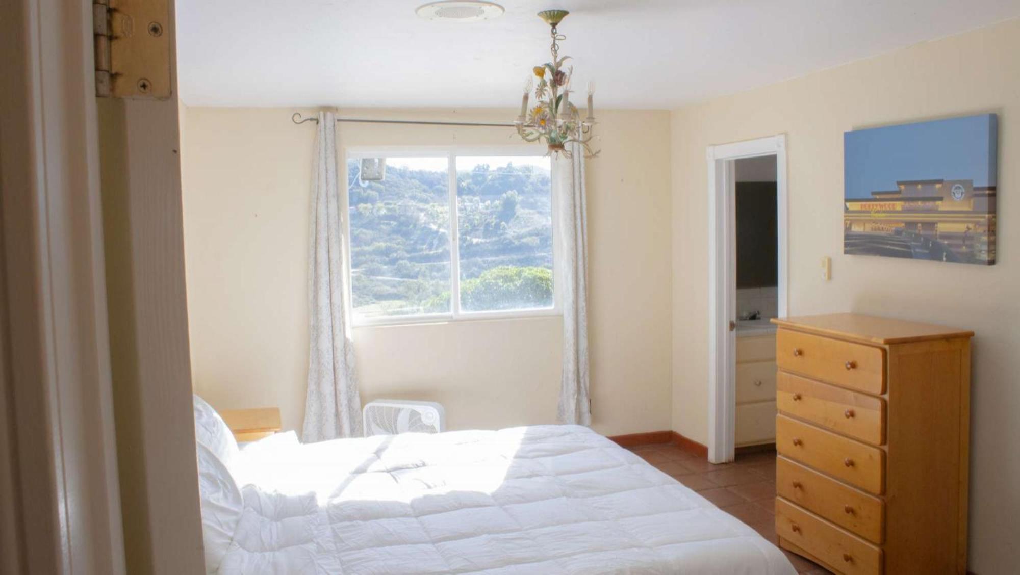 Private Home On 10 Acres - Heated Salt Pool & Jacuzzi, Mountain & City Views, Horseshoes, Basketball, Bbq, Golf Putting, Foosball, Croquet, Bose Stereo, White Cotton Bedding - Hilltop Hacienda, Pool Heat Optional Jamul Buitenkant foto