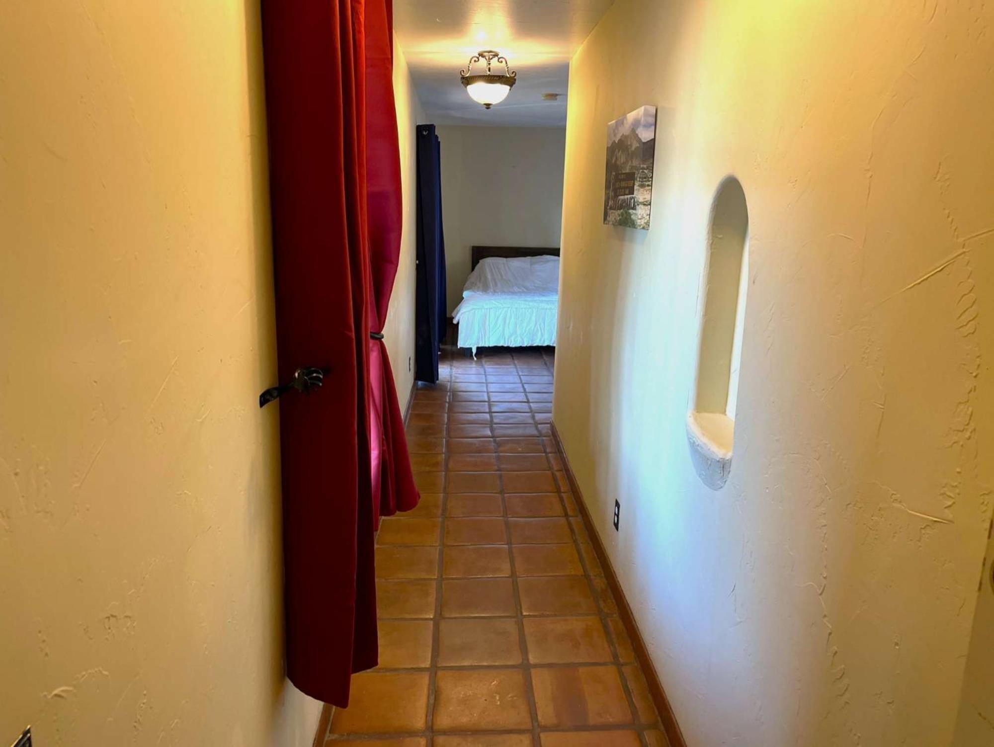 Private Home On 10 Acres - Heated Salt Pool & Jacuzzi, Mountain & City Views, Horseshoes, Basketball, Bbq, Golf Putting, Foosball, Croquet, Bose Stereo, White Cotton Bedding - Hilltop Hacienda, Pool Heat Optional Jamul Buitenkant foto